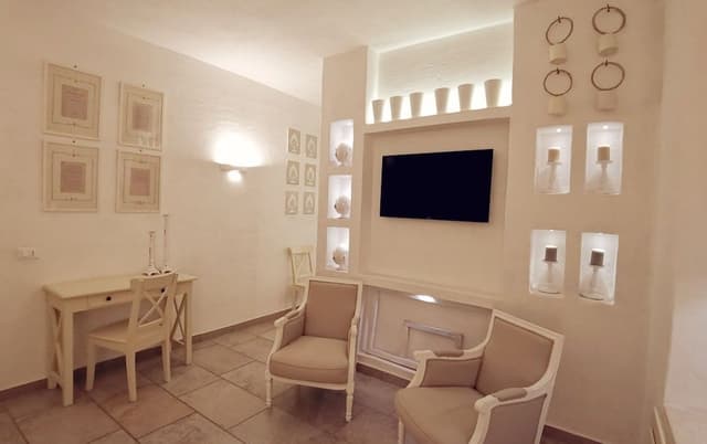 Deluxe Room, Garden View