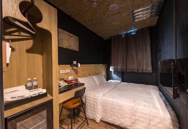 Classic Double Room, 1 Double Bed, Shared Bathroom