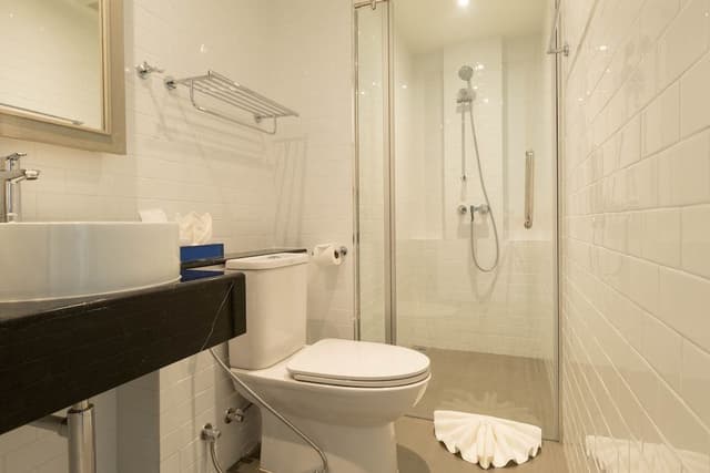 Premier Corner Room