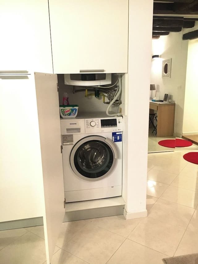 Design Apartment, Multiple Beds, Kitchen
