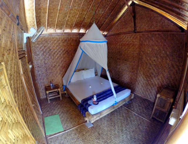 Bamboo Bungalow, Fan Only