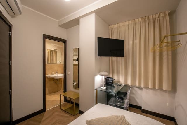 Basic Single Room