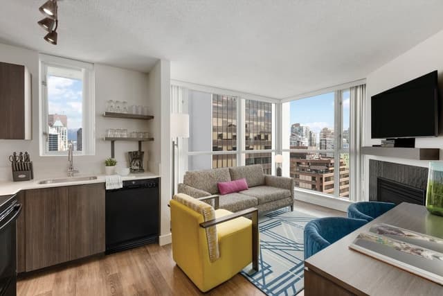 Standard Condo, 2 Bedrooms, Kitchen