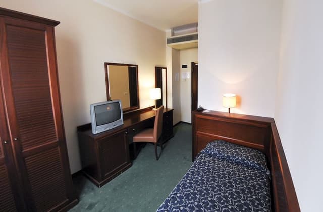 Economy Single Room