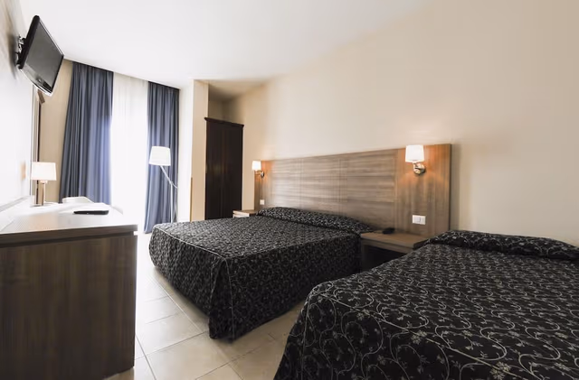 Economy Quadruple Room