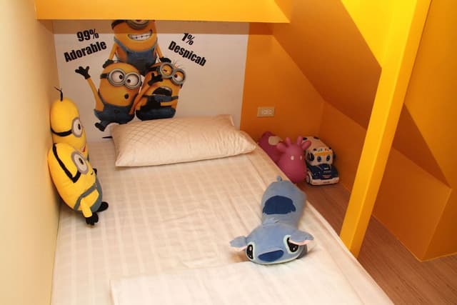 Grand Quadruple Room