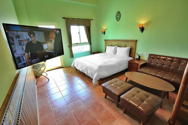 Family Suite, 2 Queen Beds, Non Smoking (311,312,313,315)