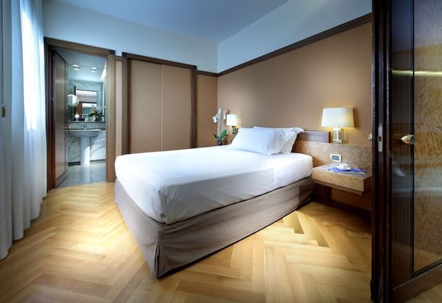 Double Room Single Use