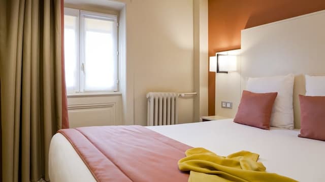 Classic Single Room