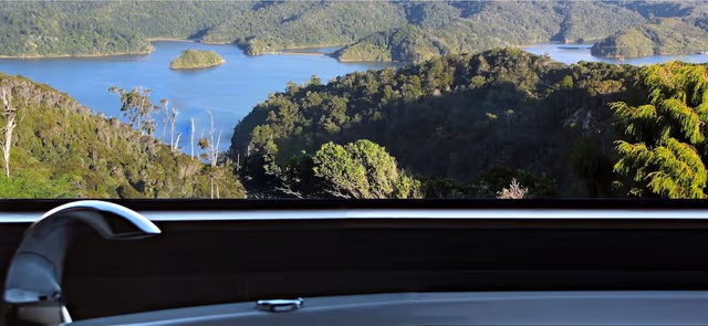 Luxury Suite, 1 King Bed, Jetted Tub, Bay View
