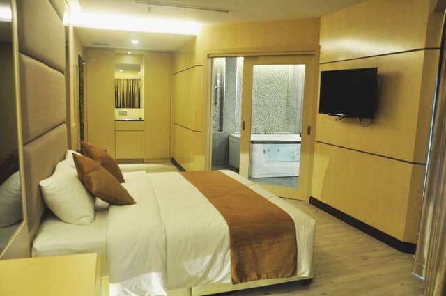 Studio Suite