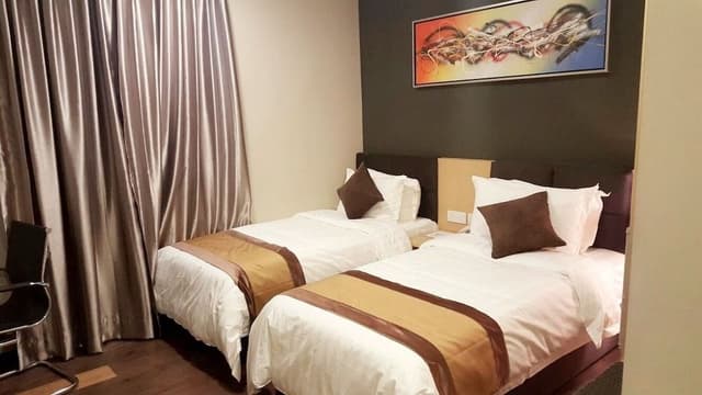 Deluxe Twin Room