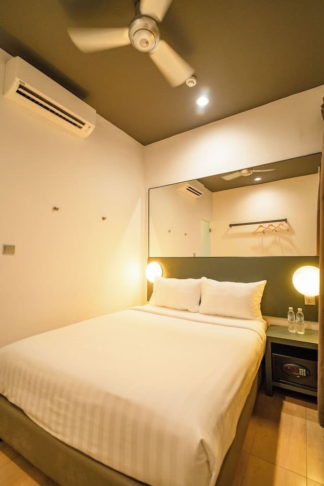 Double Room (Inclusive of 1 Meal Voucher)