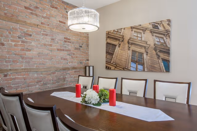 Luxury Apartment, 3 Bedrooms, Balcony