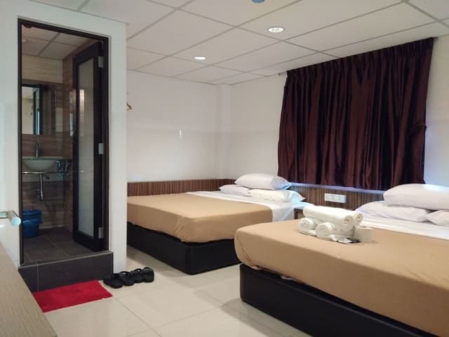 King Room With 2 King Beds