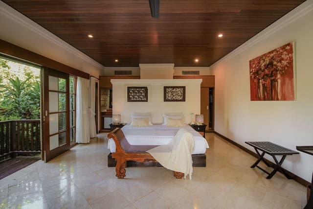 Deluxe Suite, Garden View, Poolside