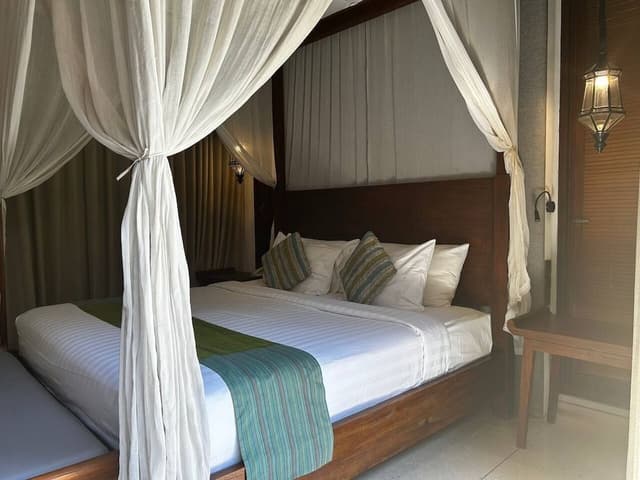 Deluxe Villa, 1 King Bed, Private Pool, Garden Area
