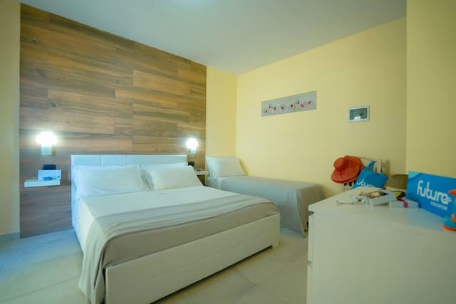 Triple Room (2 adults+1 child)