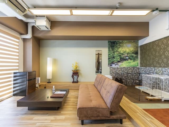 Family Room, Non Smoking, Shared Bathroom