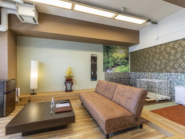 Family Room, Non Smoking, Shared Bathroom