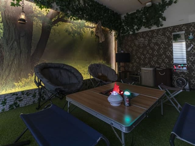 Design Room, Non Smoking, Shared Bathroom