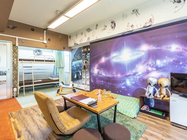 Deluxe Room, Non Smoking, Shared Bathroom