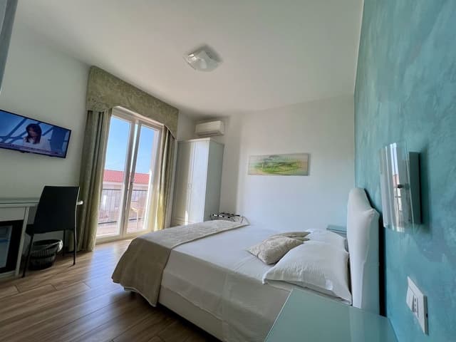 Superior Double Room, Terrace (Emerald)