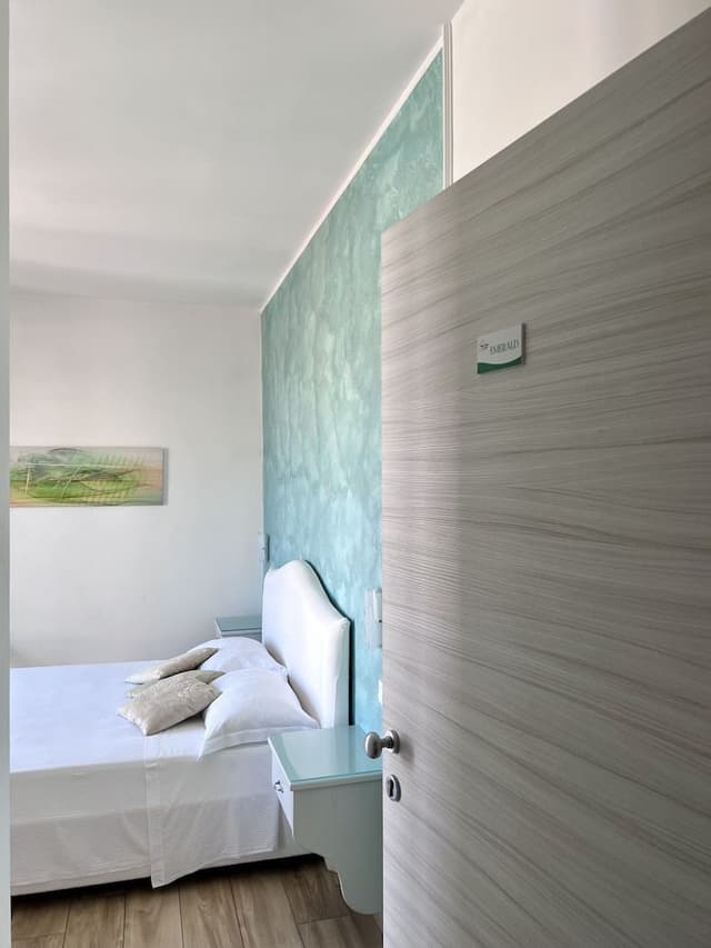 Superior Double Room, Terrace (Emerald)