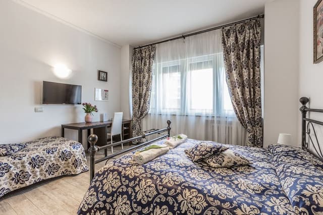 Triple Room, Private Bathroom (External)