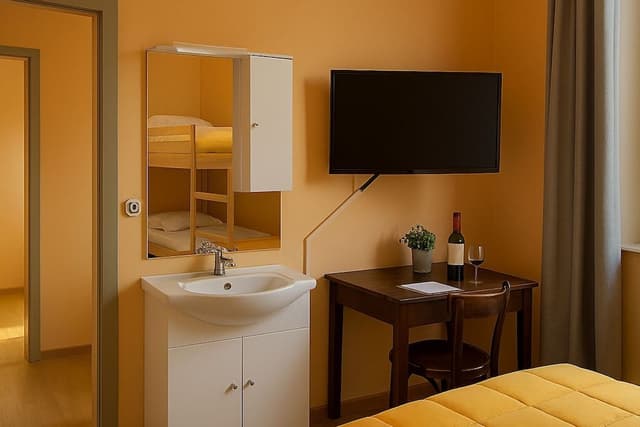 Classic Double Room, Lake View