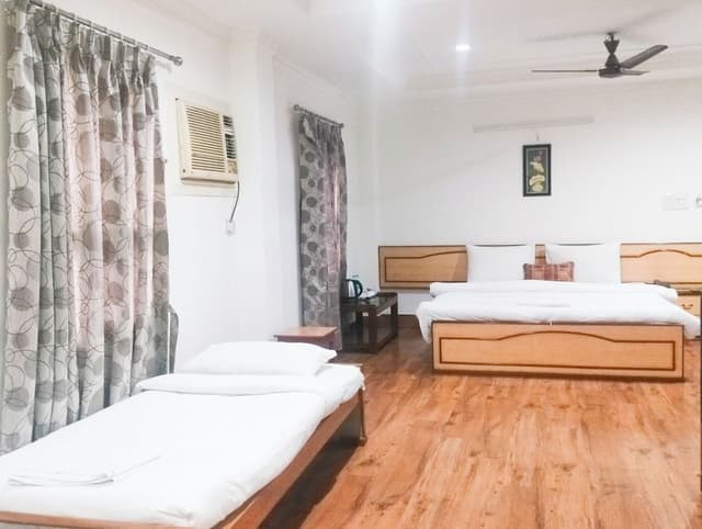 Deluxe Triple Room, Air conditioning