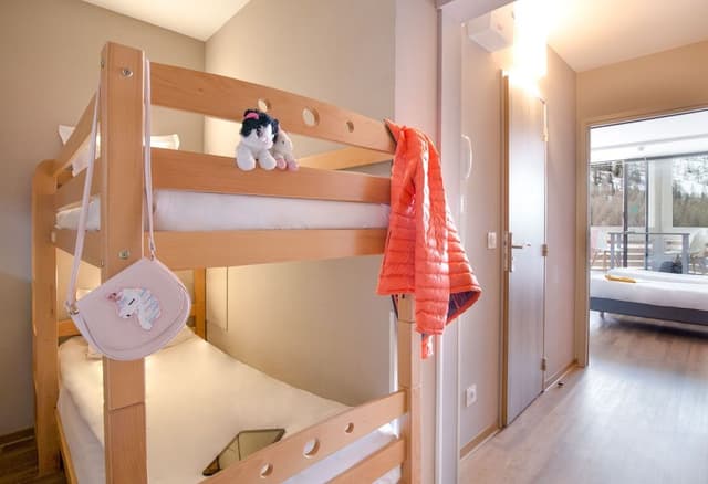 Family Studio, Balcony