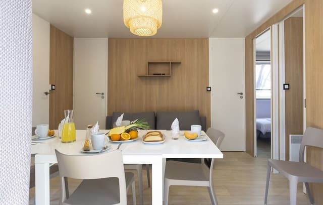 Mobile Home, 3 Bedrooms