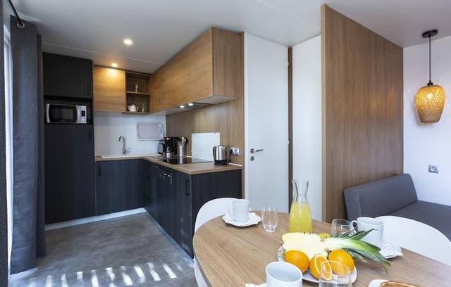 Mobile Home, 3 Bedrooms
