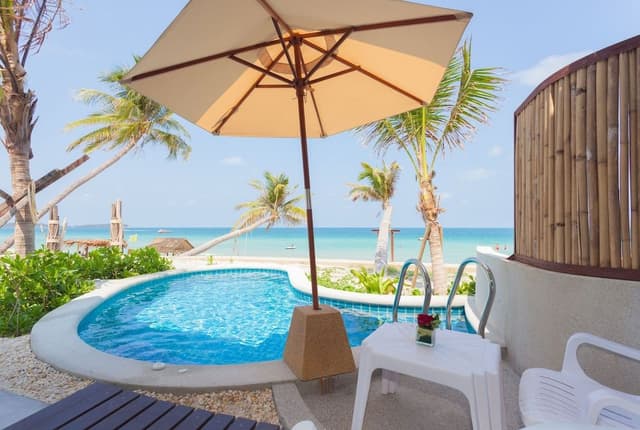 Luxury Villa, Private Pool, Beach View