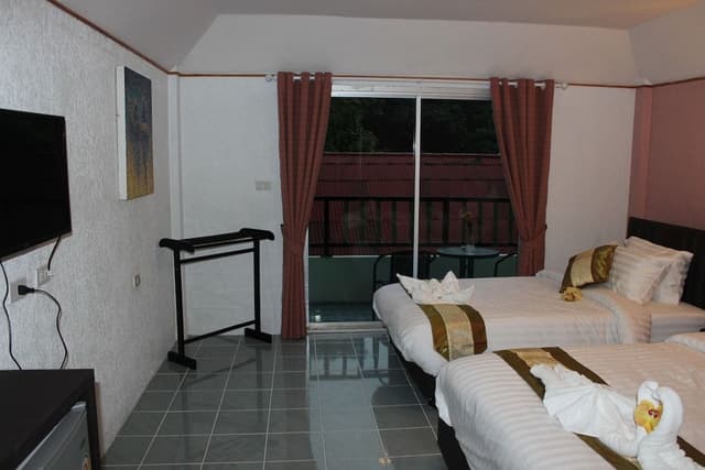 Triple Room