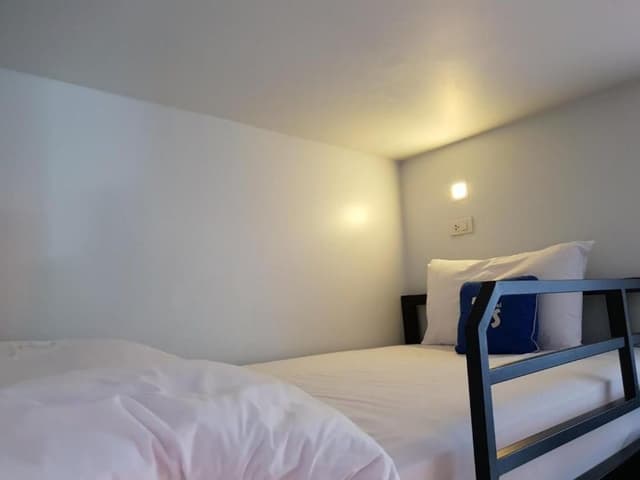 Bunk Bed for 2 with Private Bathroom