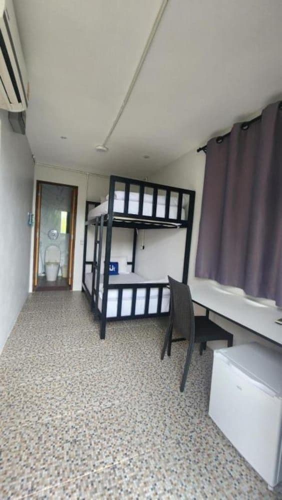 Bunk Bed for 2 with Private Bathroom