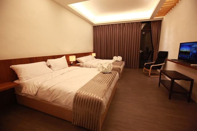 Deluxe Quadruple Room, Balcony