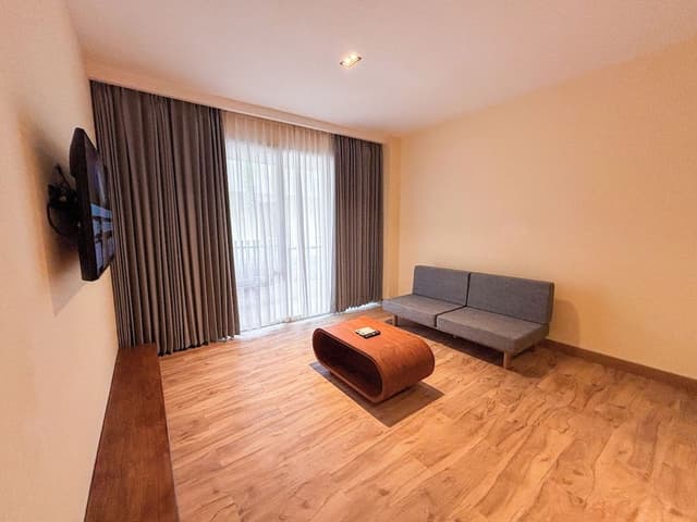 Suite, 1 Bedroom, Balcony