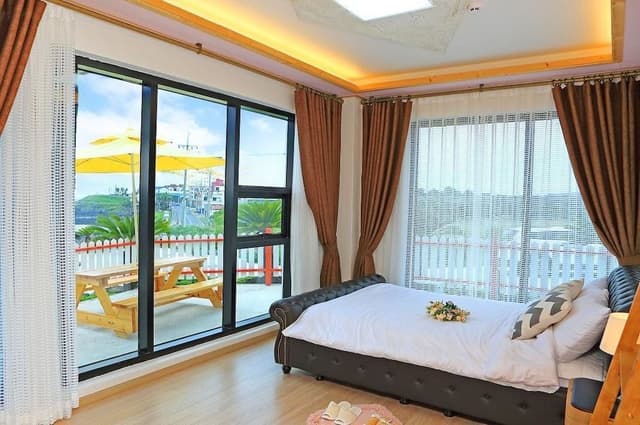 Double Room, 2 Double Beds, Non Smoking, Sea View