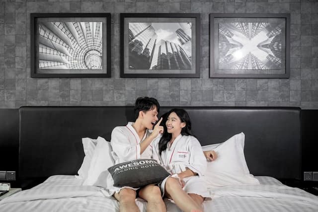 Premier Room