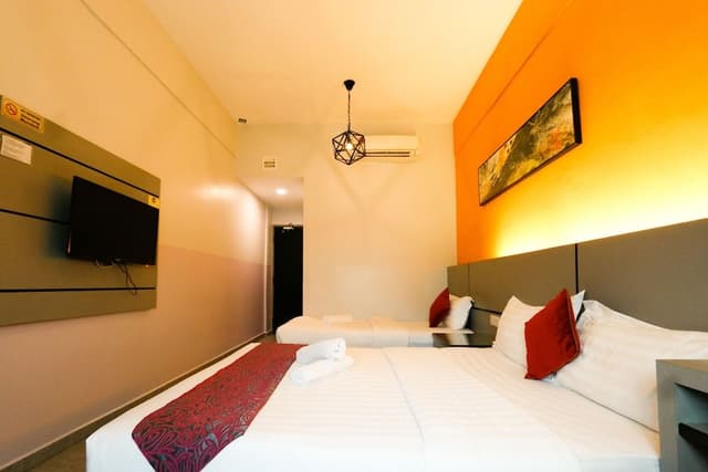Superior Triple Room