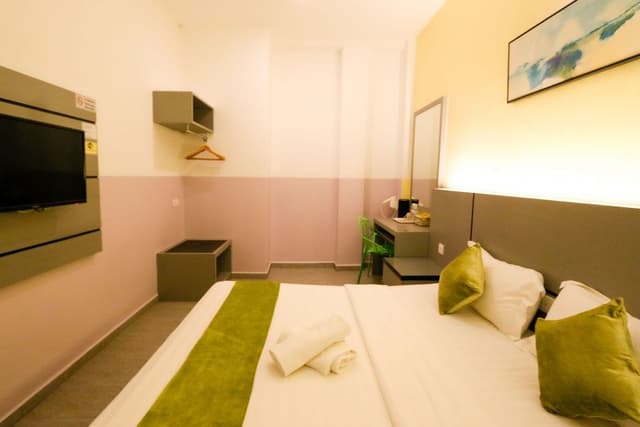 Deluxe Double or Twin Room