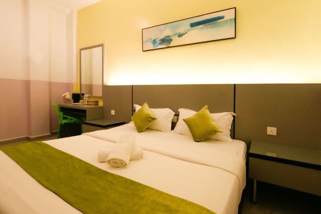 Deluxe Double or Twin Room