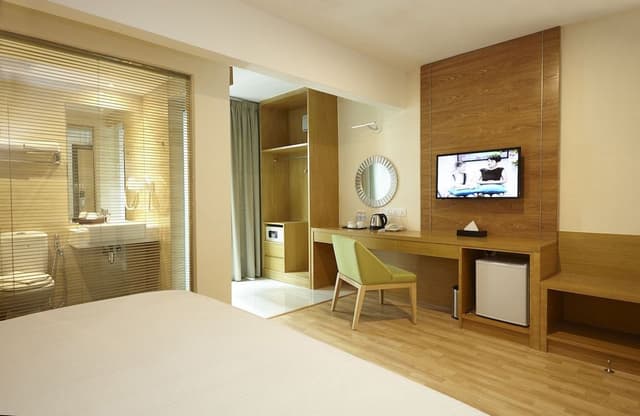 Deluxe King Room