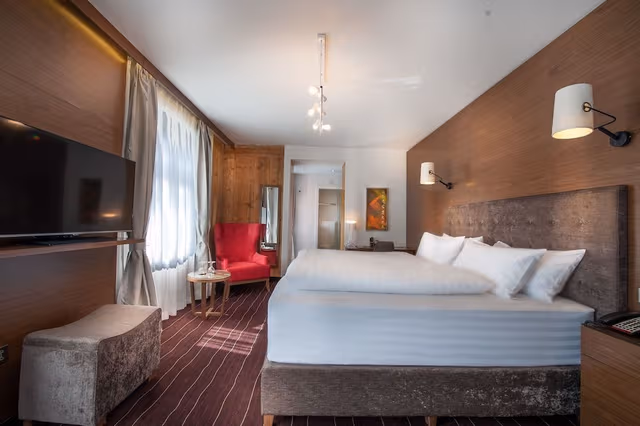 Premium Double Room, Balcony, Mountain View