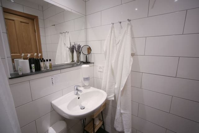 Quadruple Room, Private Bathroom (Globetrotter)