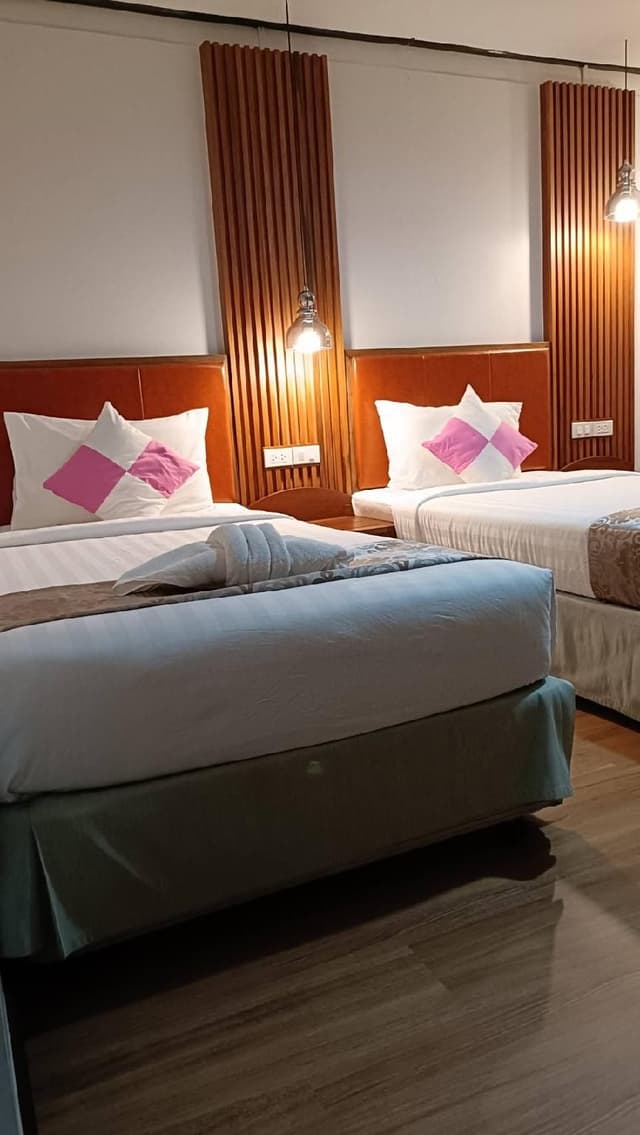 Twin Bed Non-Smoking