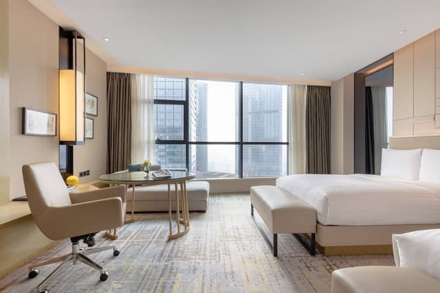 Executive Deluxe Twin Beds Room